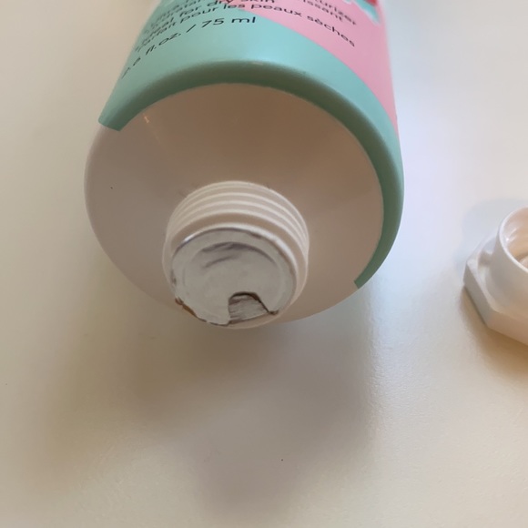 ❣️Free With Purchase | Pomegranate Body Butter ❣️ - Picture 4 of 5